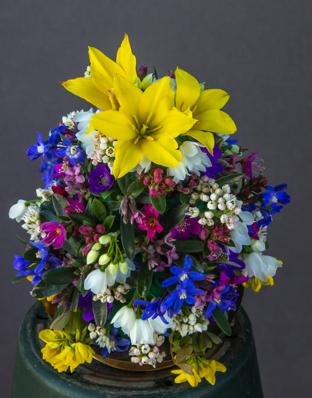 Flower arrangement by Anne Vale